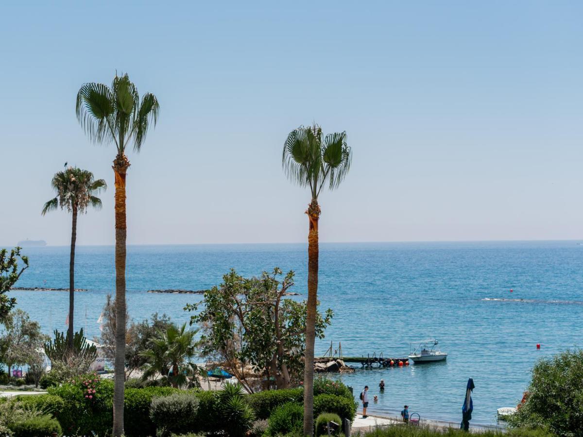 Sanders Ermitage On The Beach - Delightful 1-Bedroom Apartment With Sea View Limassol Exterior photo