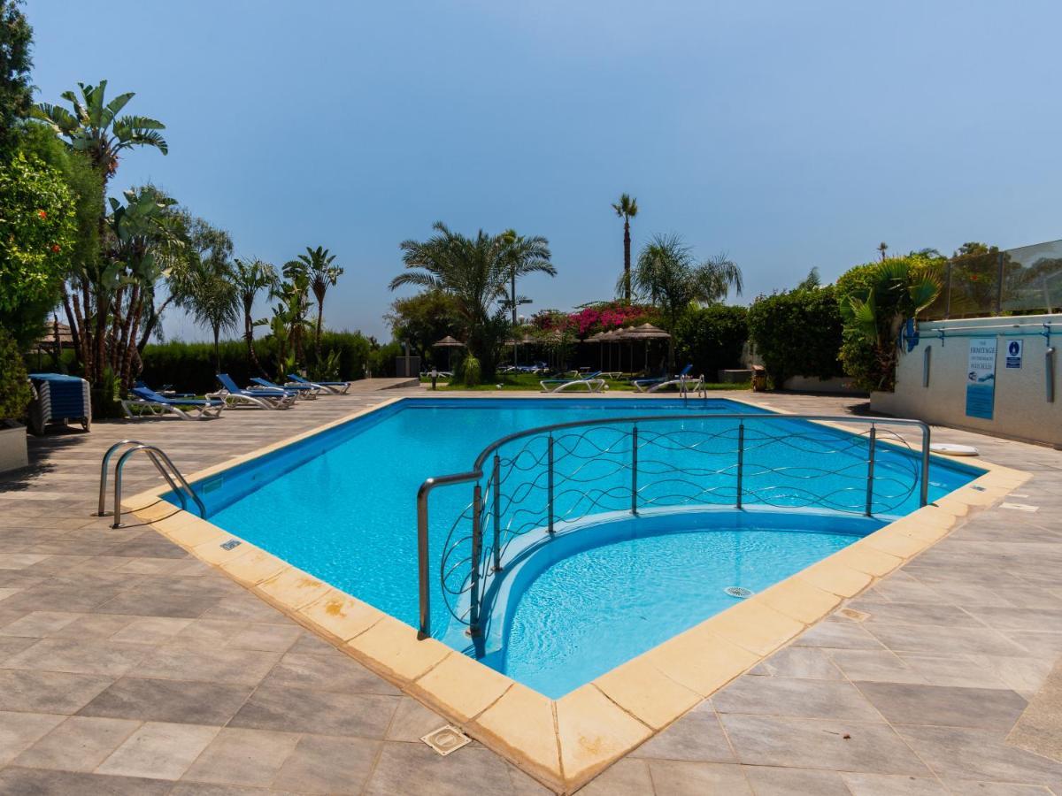 Sanders Ermitage On The Beach - Delightful 1-Bedroom Apartment With Sea View Limassol Exterior photo