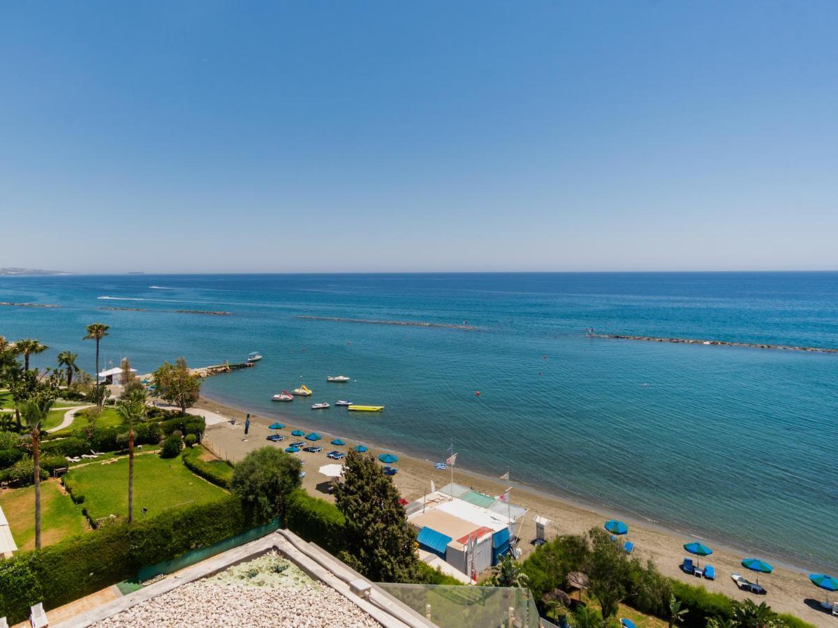 Sanders Ermitage On The Beach - Delightful 1-Bedroom Apartment With Sea View Limassol Exterior photo